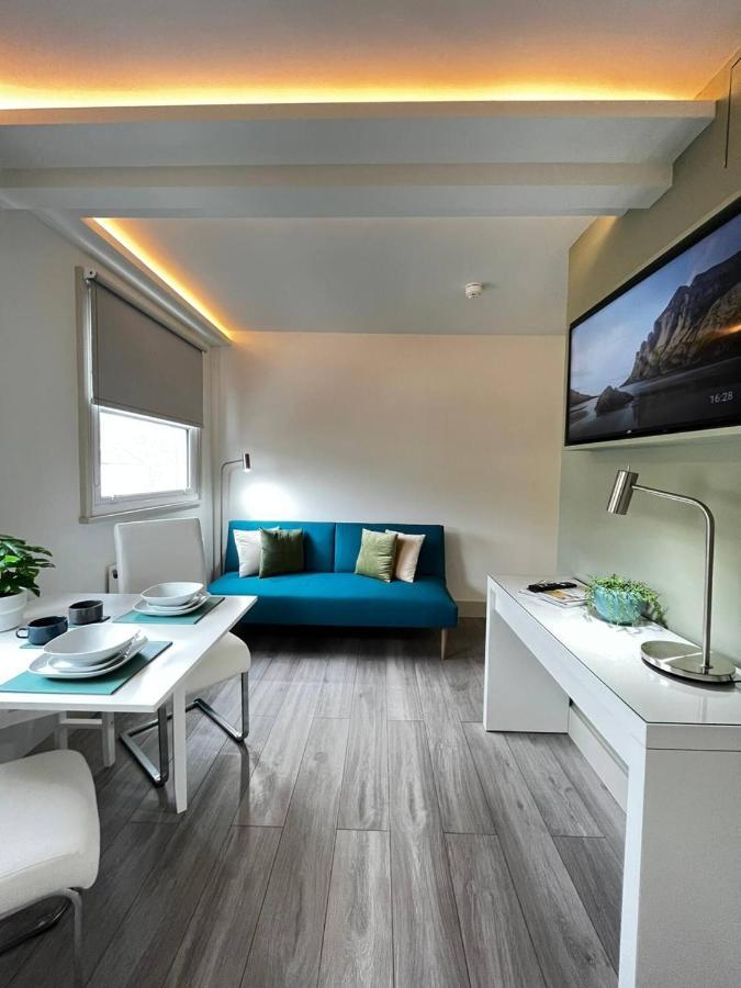 Apt 11 Seaside Serenity Chic Studio Steps To Beach Brighton Екстериор снимка