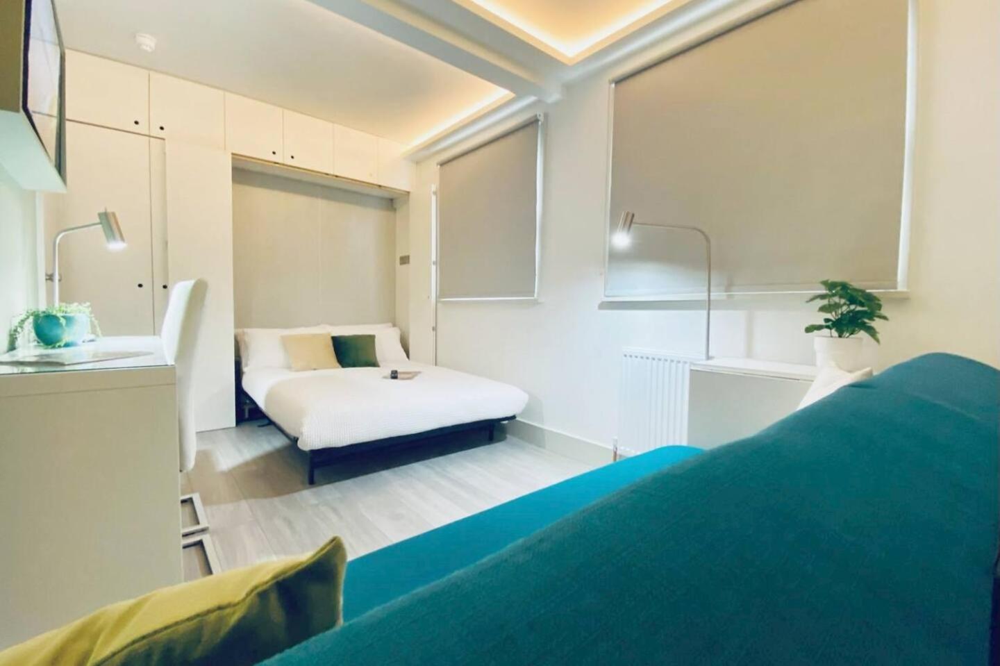 Apt 11 Seaside Serenity Chic Studio Steps To Beach Brighton Екстериор снимка