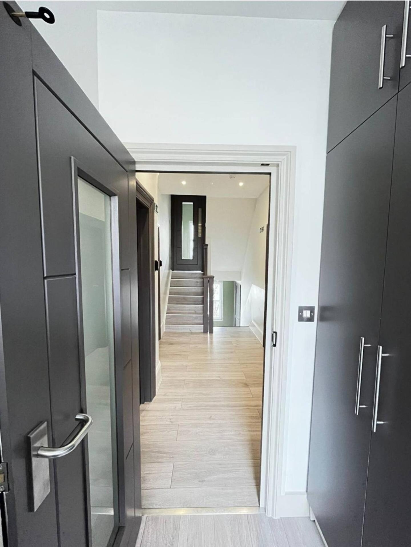 Apt 11 Seaside Serenity Chic Studio Steps To Beach Brighton Екстериор снимка